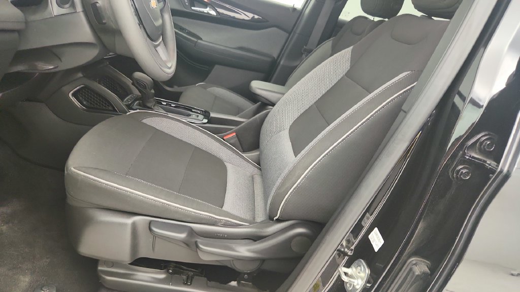 Certified 2025 Chevrolet TrailBlazer LT AWD/4WD image 14