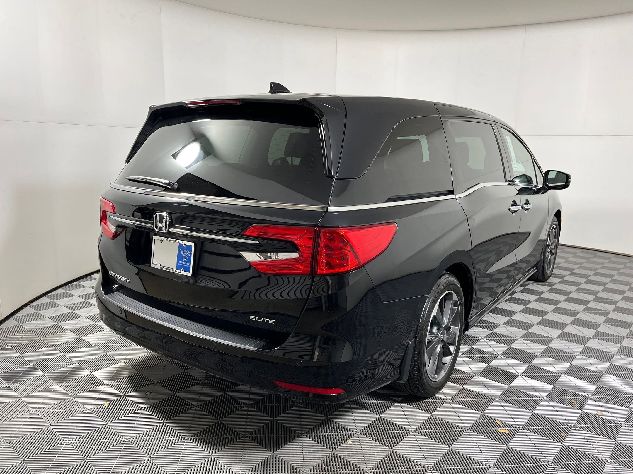 Certified 2023 Honda Odyssey Elite image 7