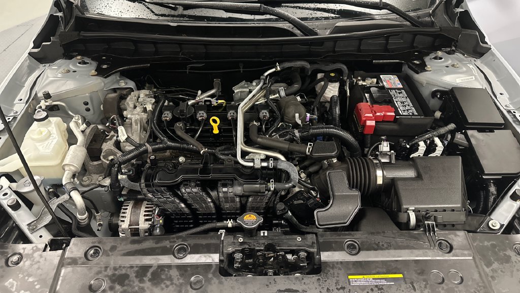Certified 2025 Nissan Altima 2.5 SR w/ SR Premium Package AWD/4WD image 11