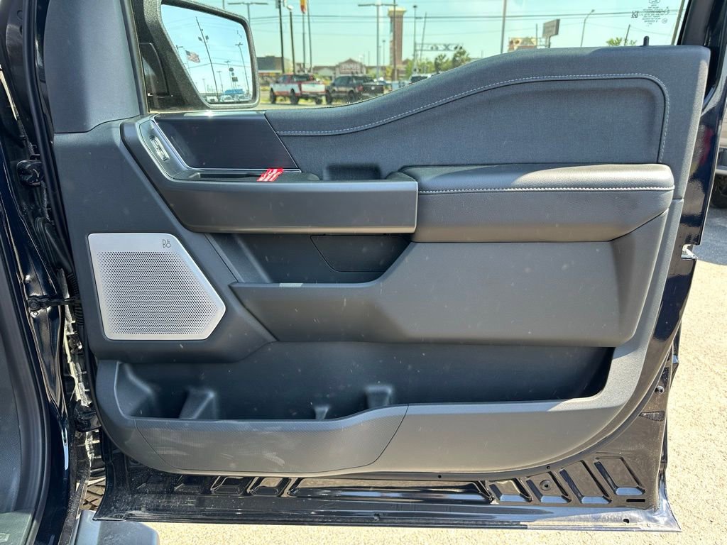 New 2025 Ford F150 Lariat w/ Equipment Group 502A High image 23