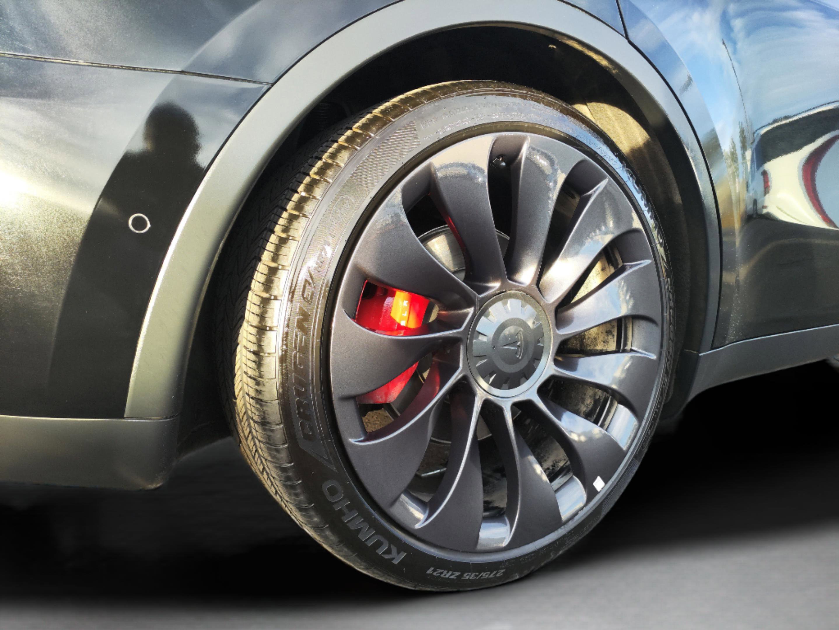 Used 2022 Tesla Model Y Performance image 29