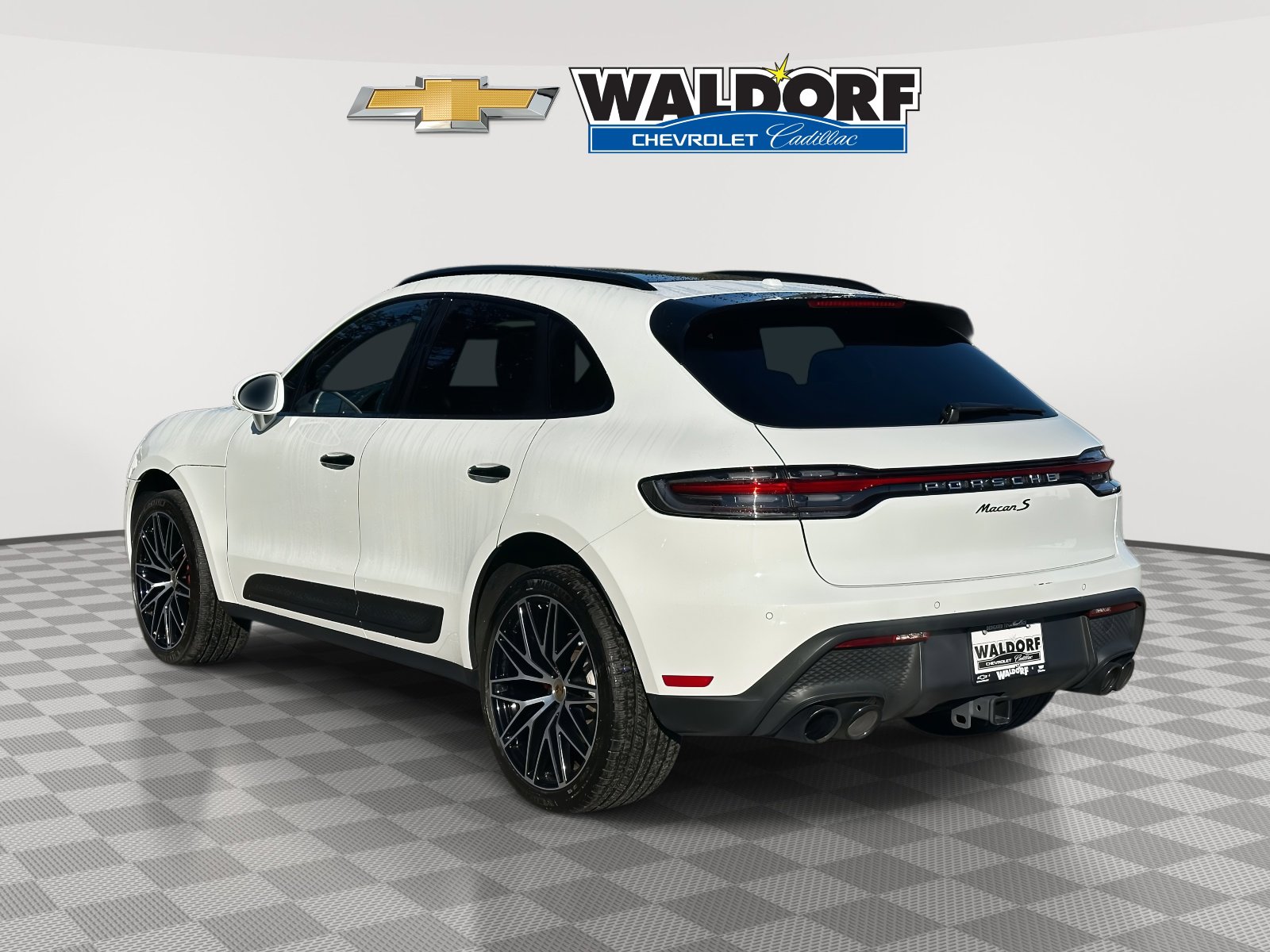Used 2022 Porsche Macan S image 4