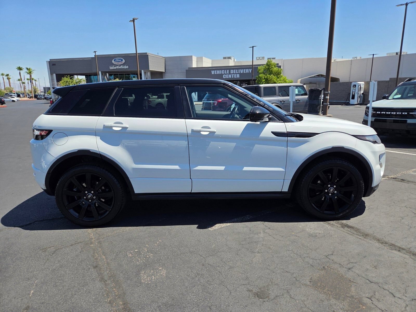 Used 2014 Land Rover Range Rover Evoque Dynamic AWD/4WD image 7