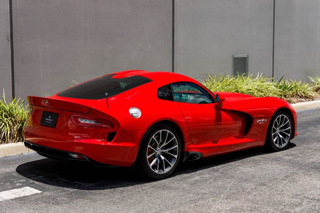 Used 2017 Dodge Viper GTC RWD image 5