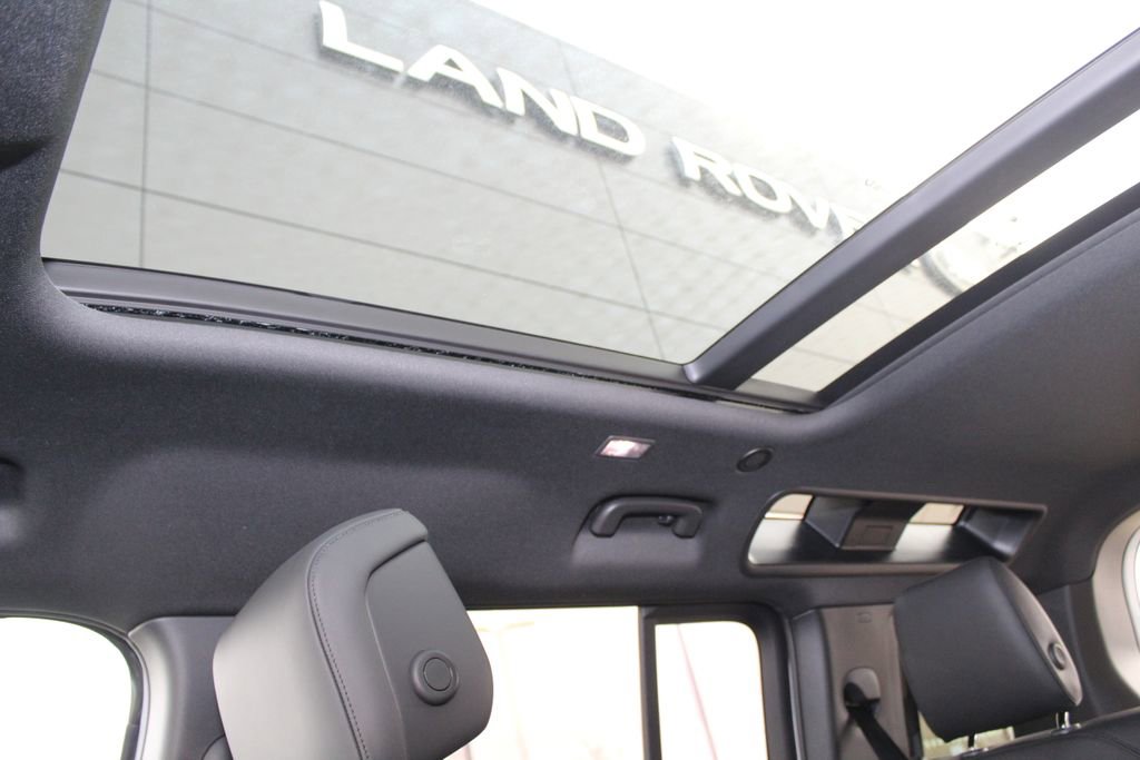 New 2026 Land Rover Defender 110 S AWD/4WD image 25