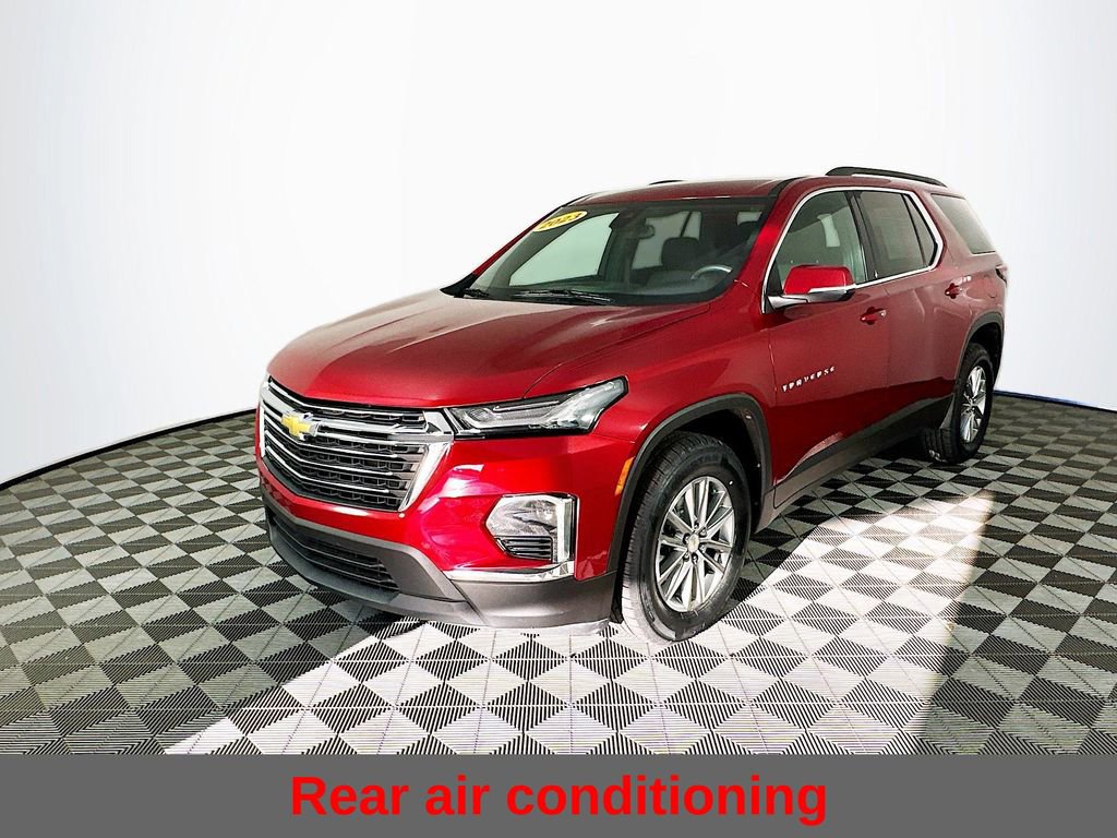 Used 2023 Chevrolet Traverse LT image 6