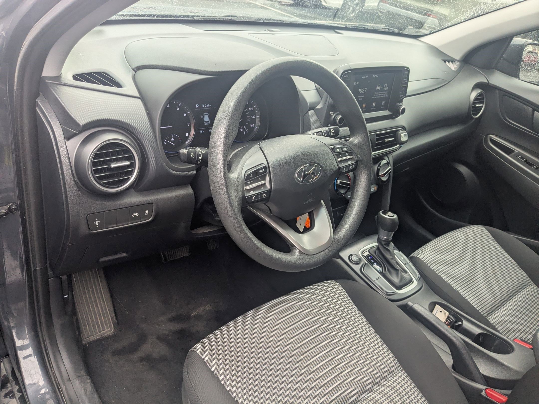 Used 2019 Hyundai Kona SE AWD/4WD image 16