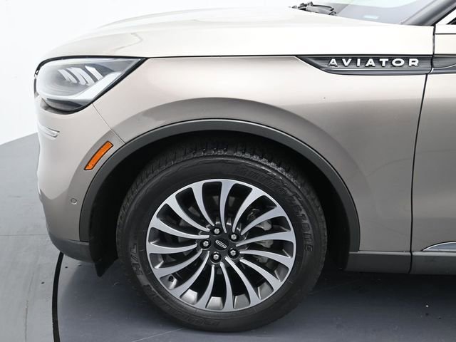 Used 2020 Lincoln Aviator Reserve w/ Equipment Group 201A image 10