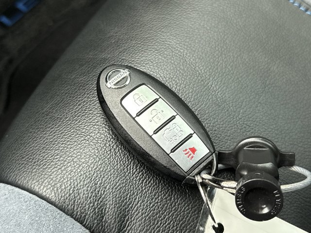 Used 2020 Nissan Leaf SL Plus FWD image 28