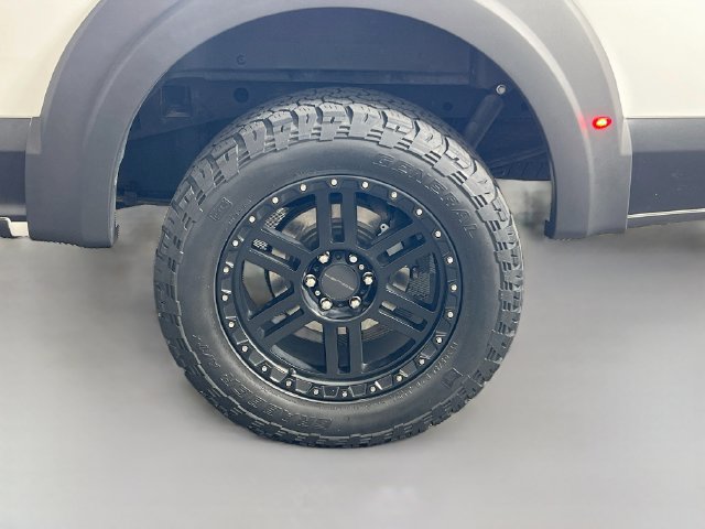 Used 2020 Ford F150 Lariat w/ Equipment Group 502A Luxury AWD/4WD image 38