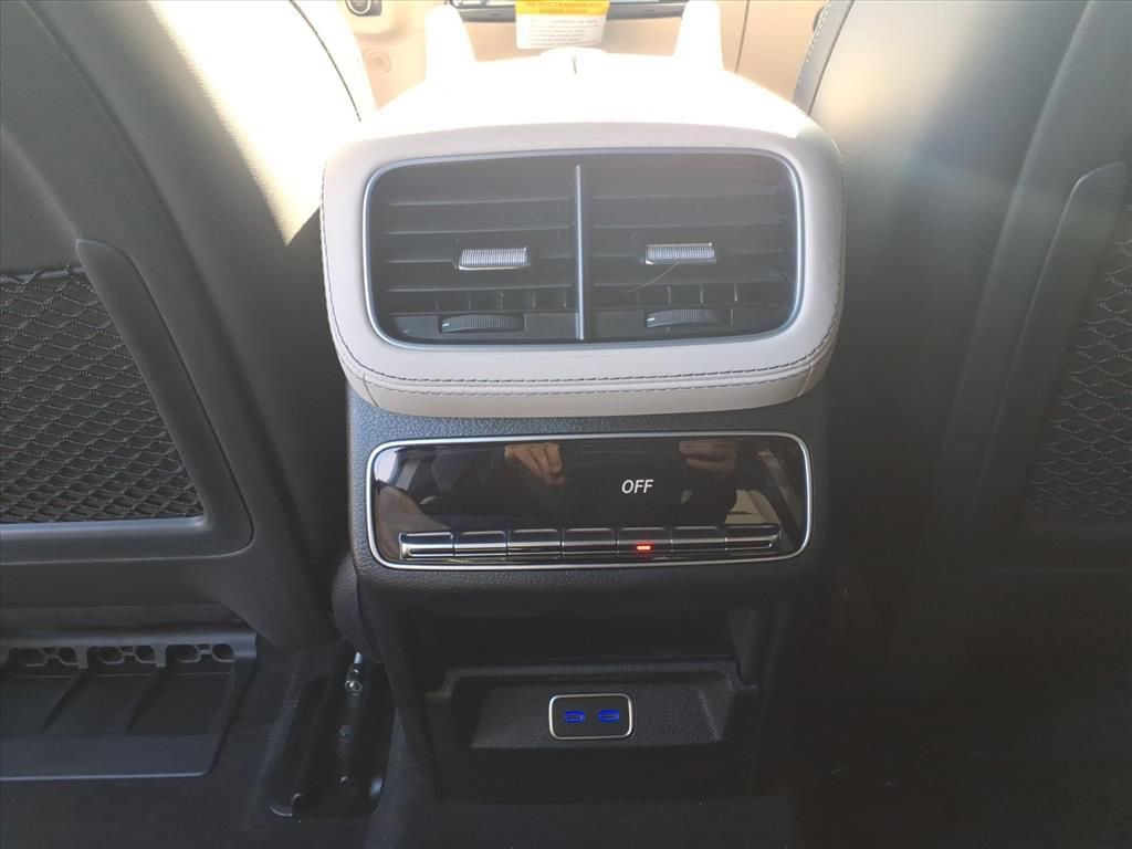 New 2026 Mercedes-Benz GLE 53 AMG 4MATIC image 27