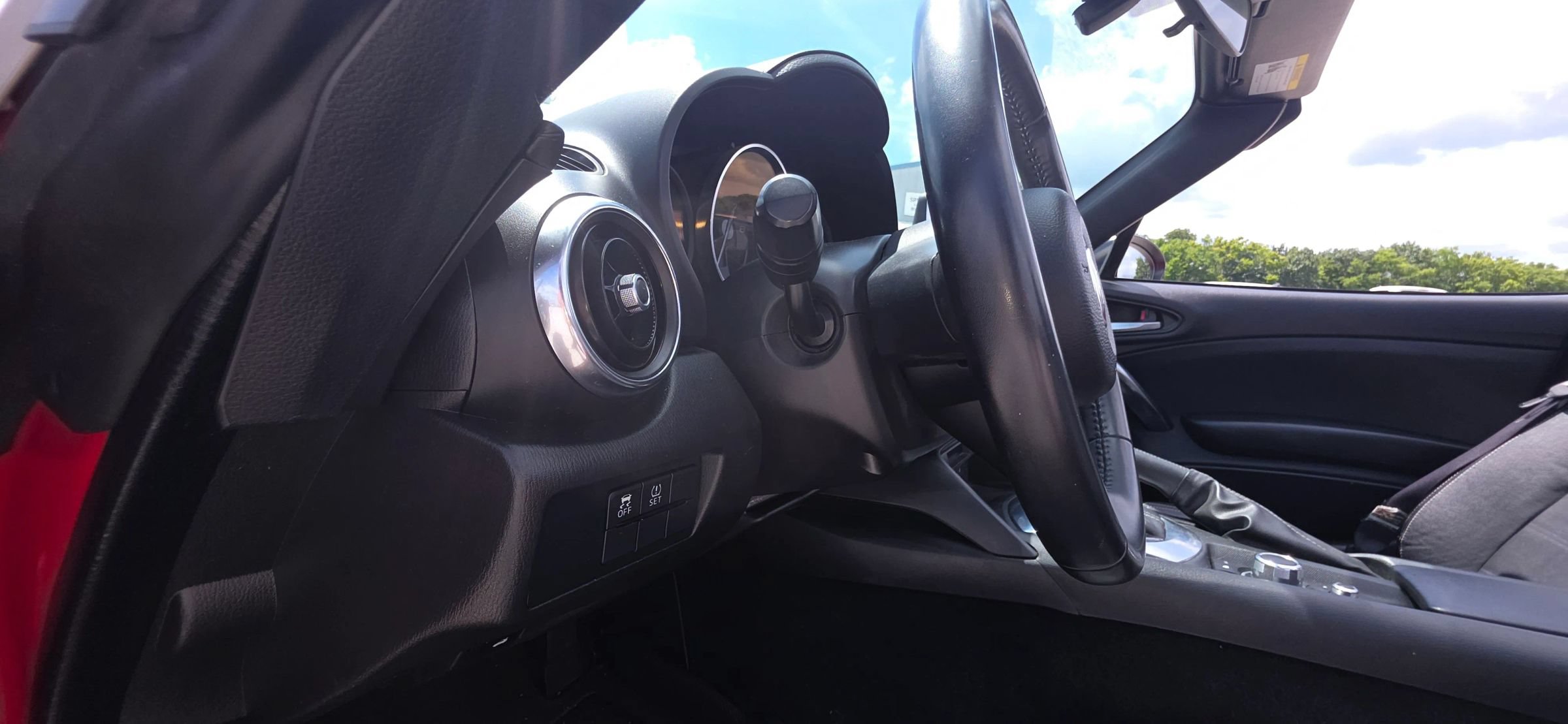 Used 2017 FIAT 124 Spider Lusso RWD image 14