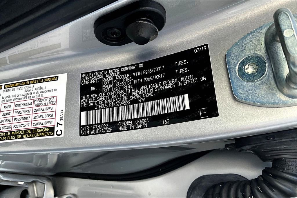 Certified 2019 Toyota 4Runner TRD Off-Road Premium image 18