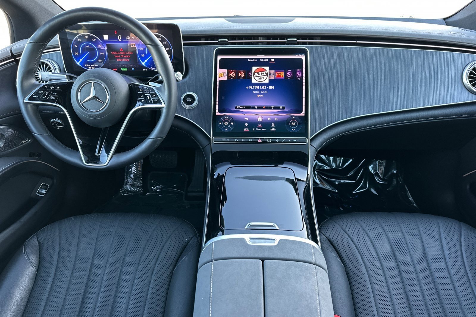 Used 2022 Mercedes-Benz EQS 450+ Sedan w/ AMG Line Exterior image 12