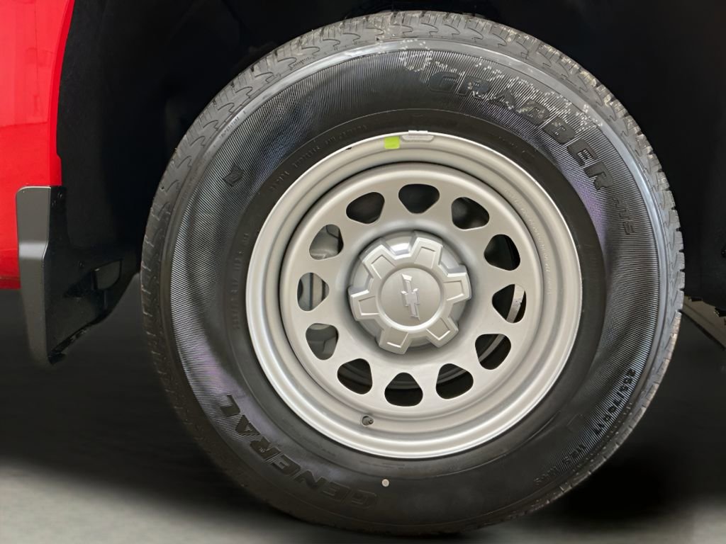 New 2026 Chevrolet Silverado 1500 W/T image 26