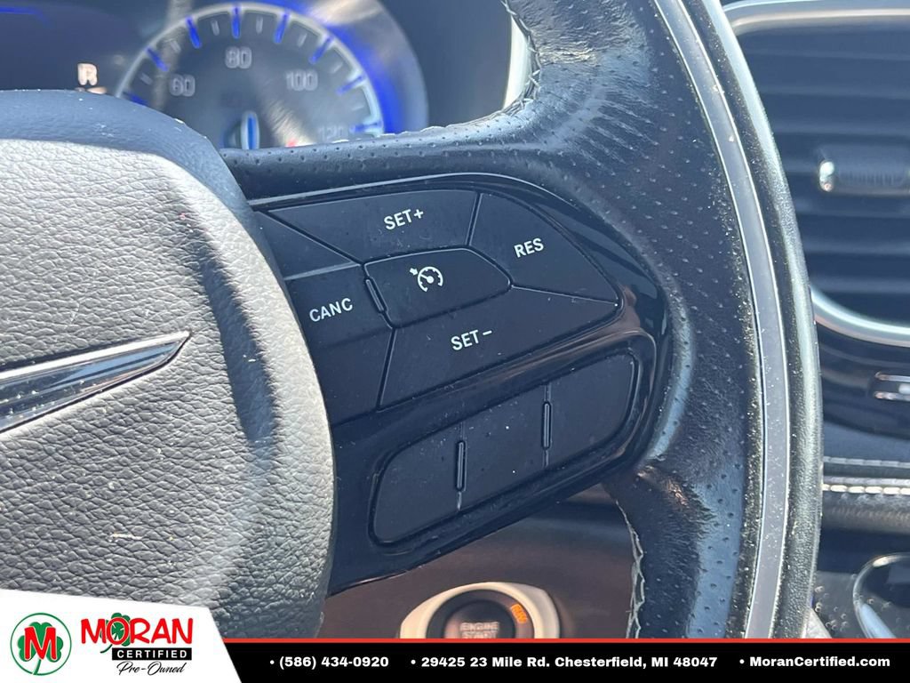 Used 2019 Chrysler Pacifica Limited w/ S Appearance Package FWD image 27