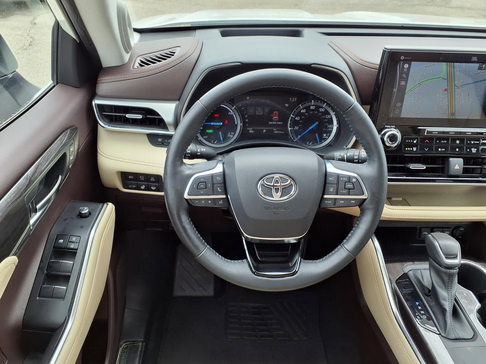 Used 2021 Toyota Highlander Platinum FWD image 15