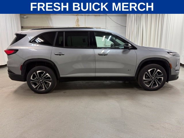 Used 2026 Buick Enclave Sport Touring AWD/4WD image 3