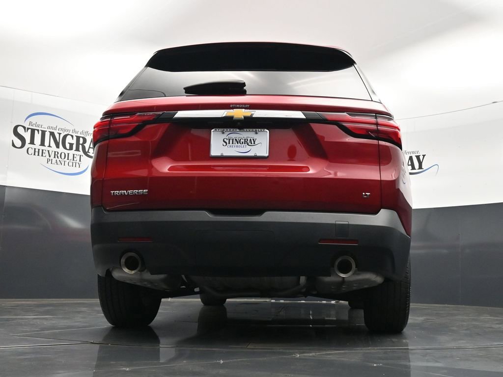 Used 2023 Chevrolet Traverse LT image 22