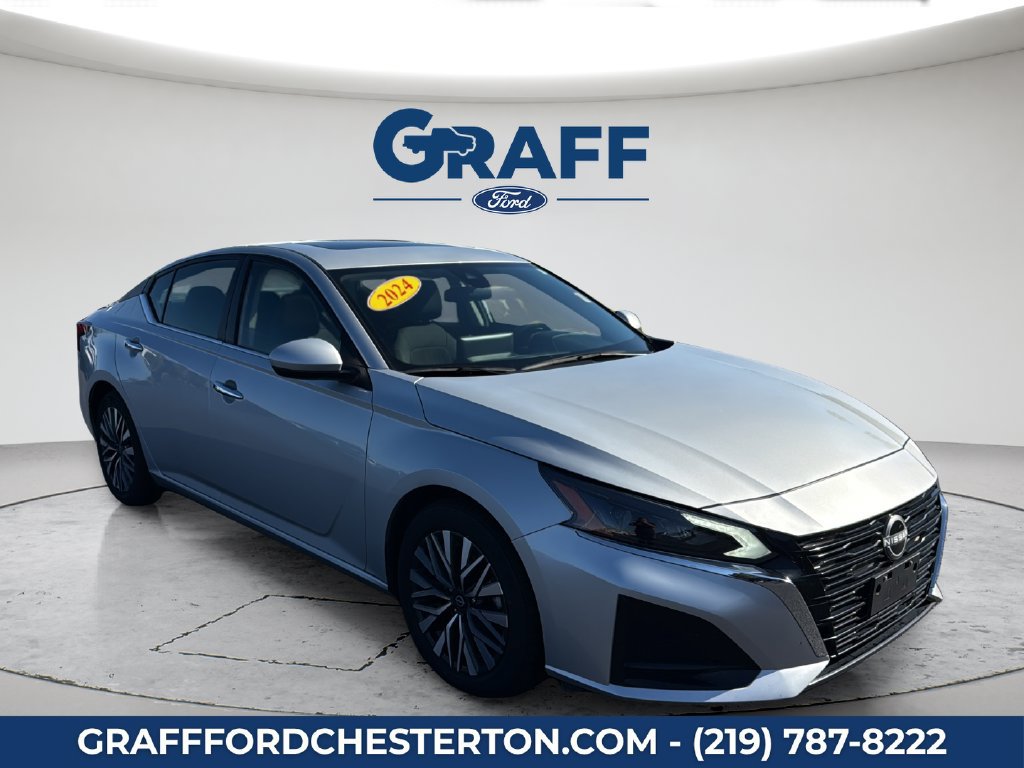 Used 2024 Nissan Altima 2.5 SV w/ SV Premium Package FWD image 10