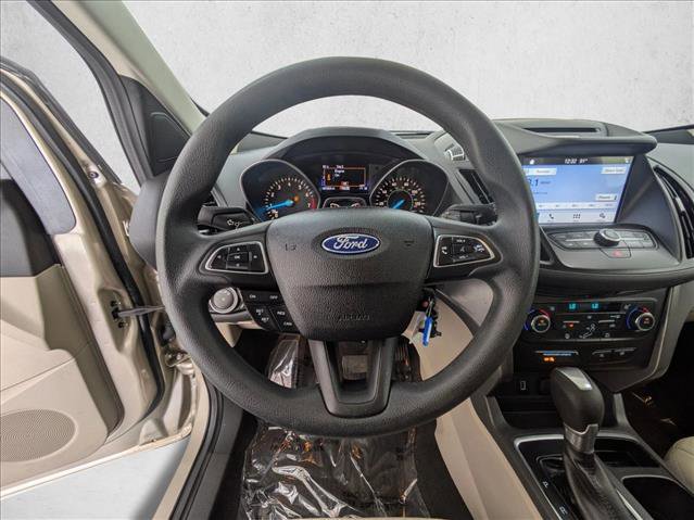 Used 2017 Ford Escape SE w/ Equipment Group 201A image 27