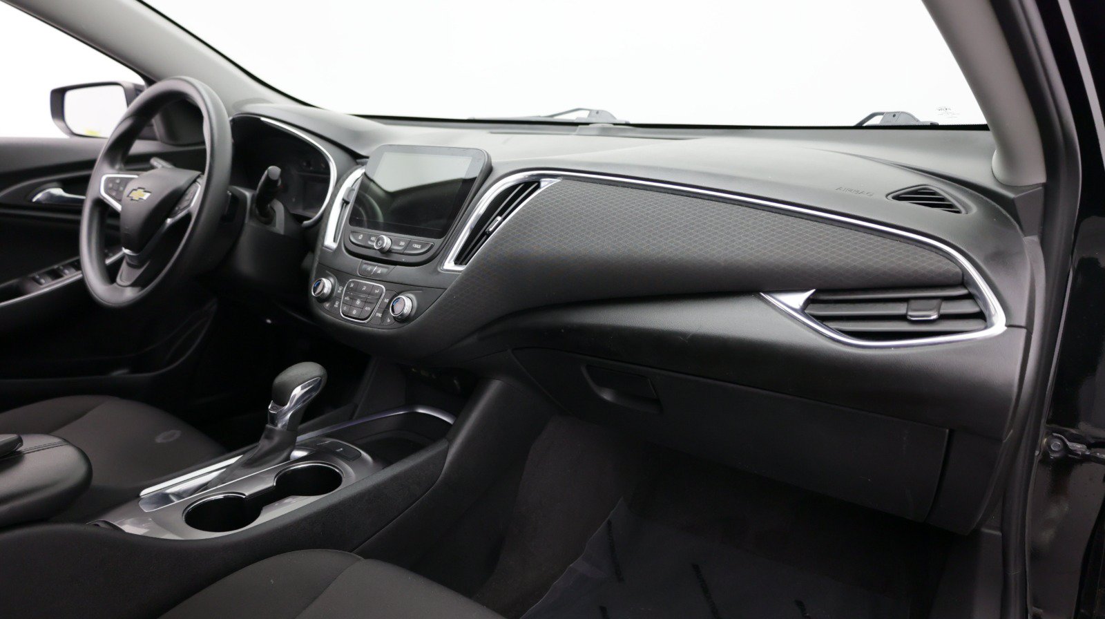Used 2021 Chevrolet Malibu LT FWD image 36
