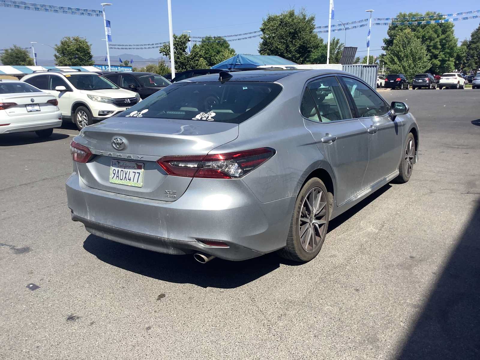 Used 2021 Toyota Camry XLE w/ Navigation Package AWD/4WD image 6