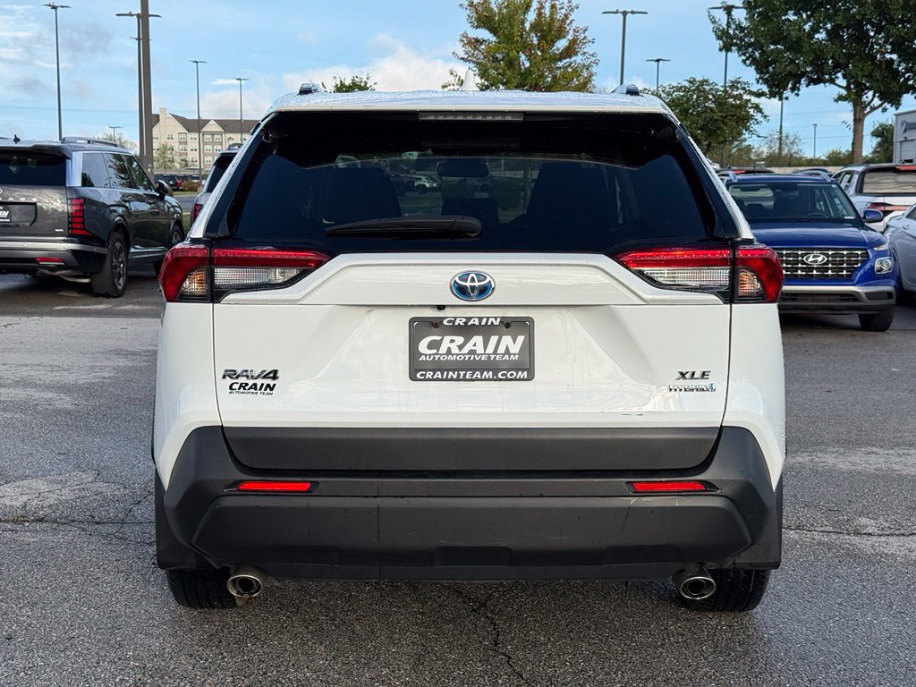 Used 2022 Toyota RAV4 XLE w/ Convenience Package AWD/4WD image 6