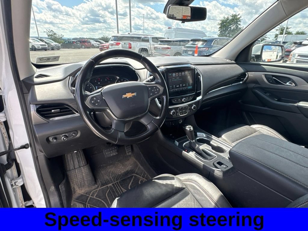 Used 2019 Chevrolet Traverse LT w/ LT Premium Package AWD/4WD image 11