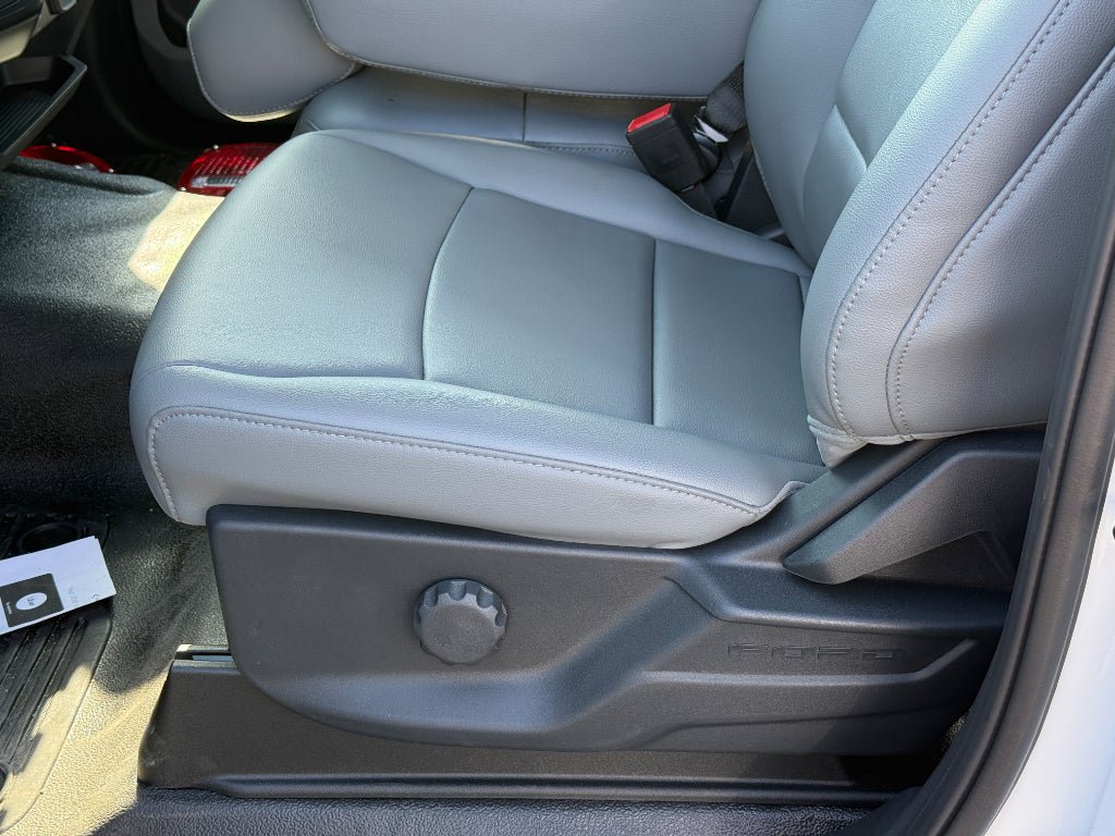 New 2026 Ford F550 2WD Regular Cab Super Duty image 16