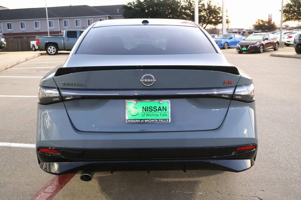 New 2026 Nissan Sentra SR w/ Floor Mat Package FWD image 7