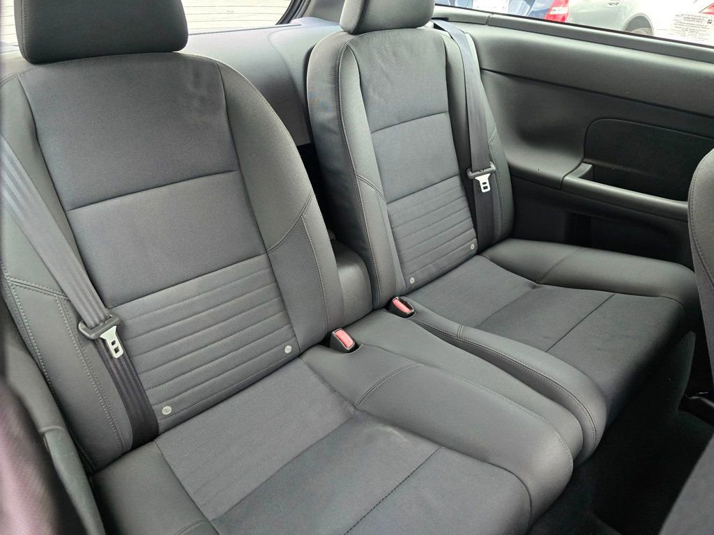 Used 2009 Volvo C30 T5 FWD image 16