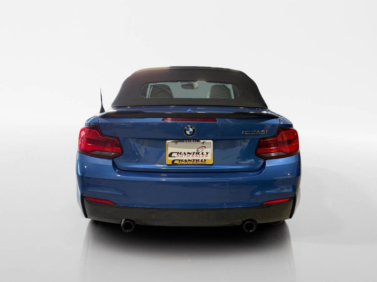 Used 2018 BMW M240i Convertible image 4