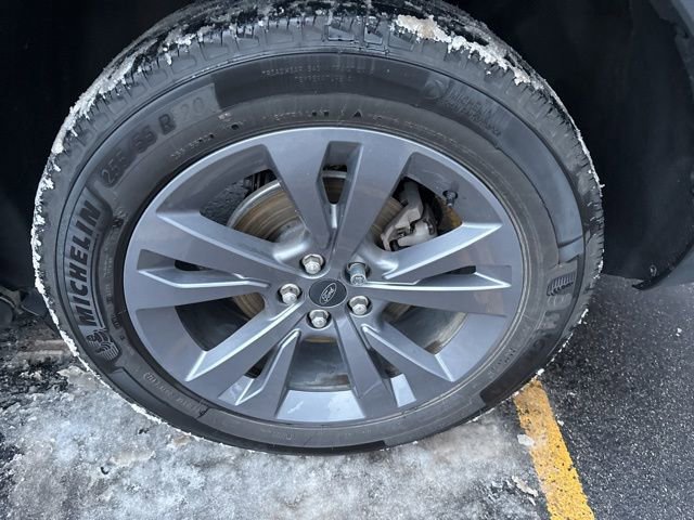 Used 2023 Ford Explorer XLT w/ Equipment Group 202A image 30