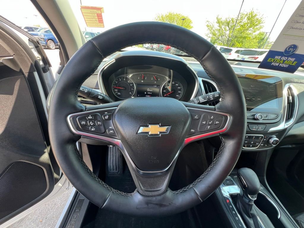 Used 2024 Chevrolet Equinox LT AWD/4WD image 44