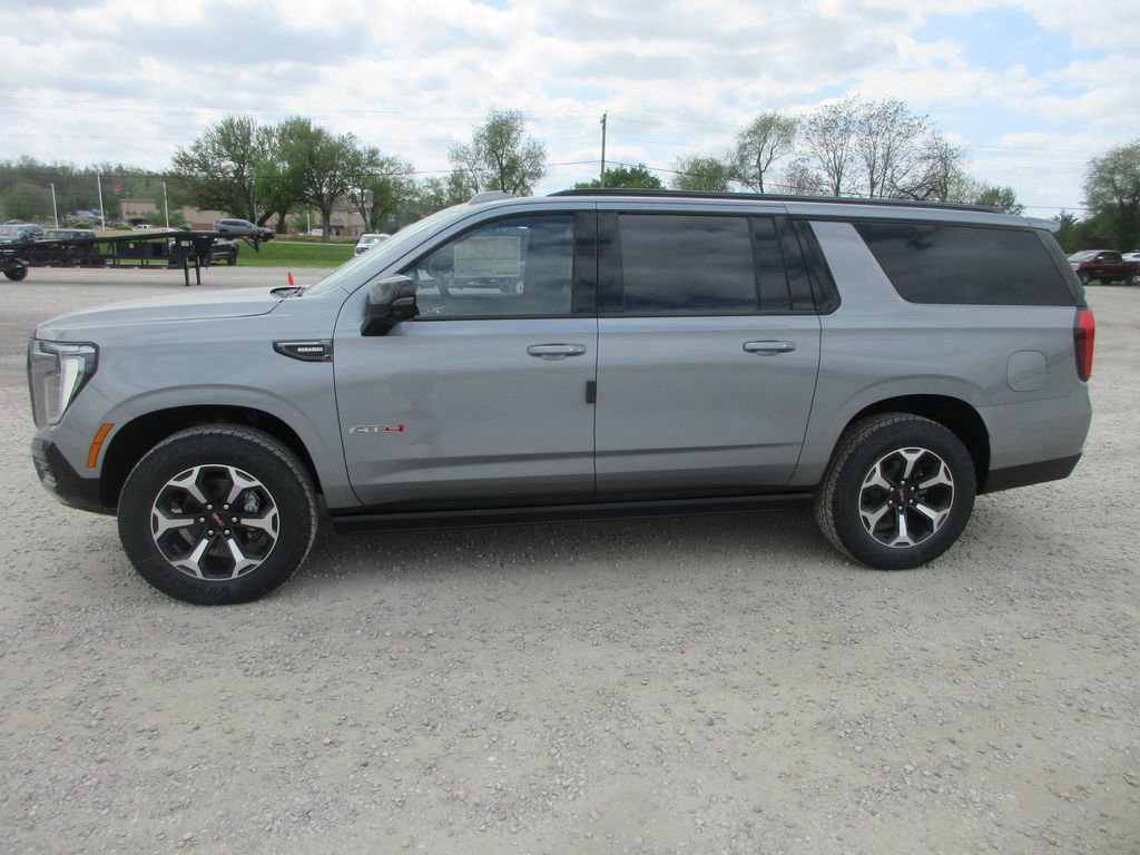 New 2026 GMC Yukon XL AT4 image 7