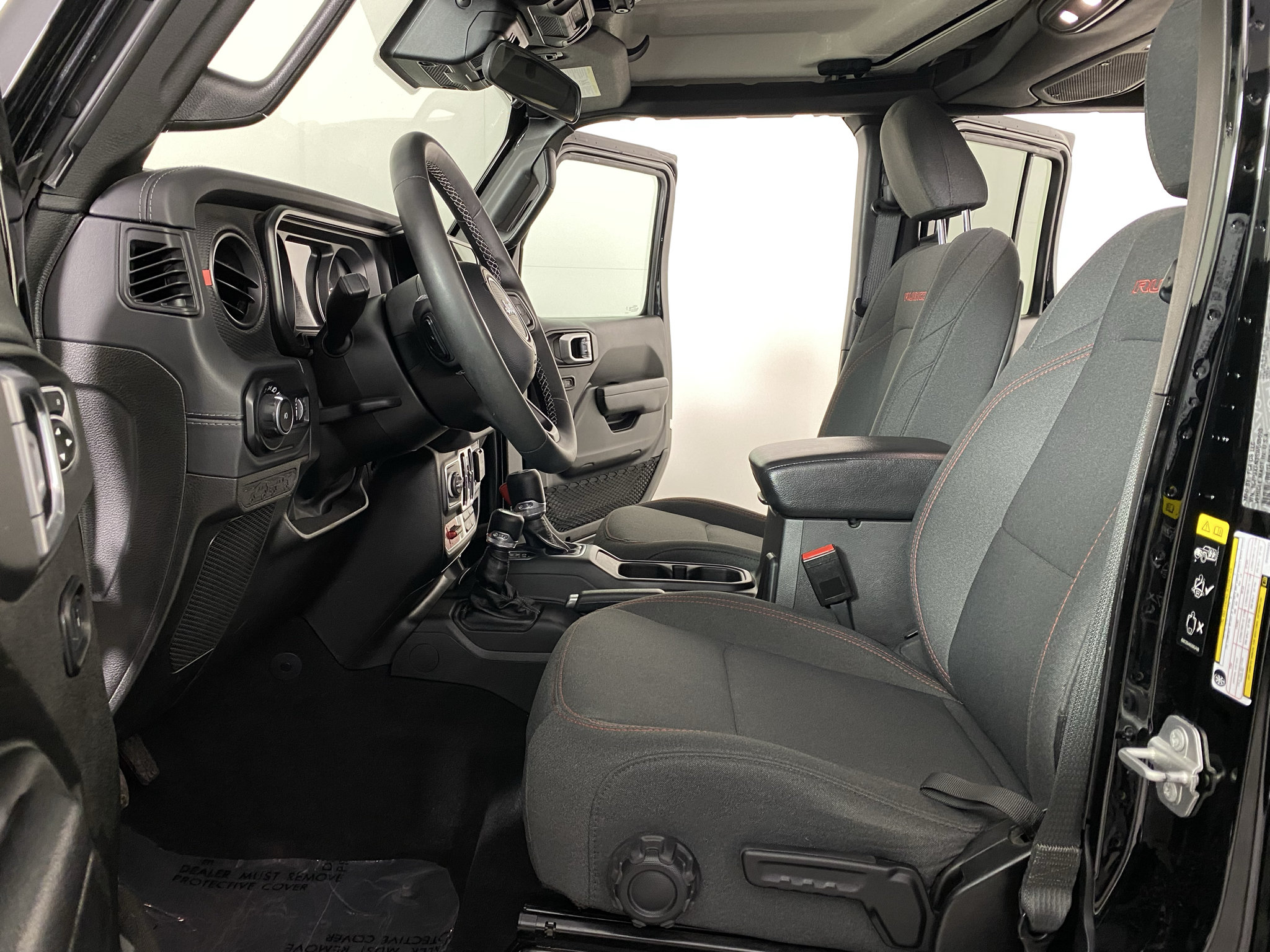 Used 2025 Jeep Wrangler Unlimited Rubicon AWD/4WD image 24