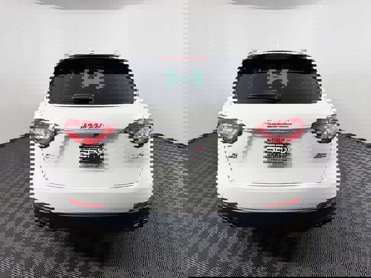 Used 2017 Maserati Levante S image 10