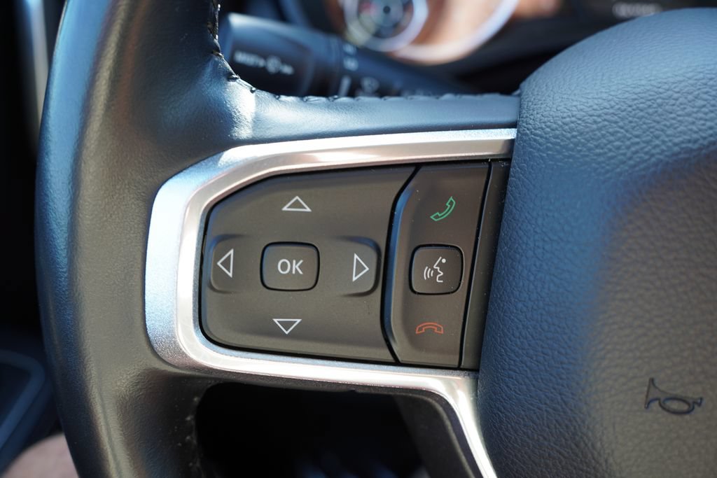 Used 2022 RAM 1500 Laramie AWD/4WD image 35