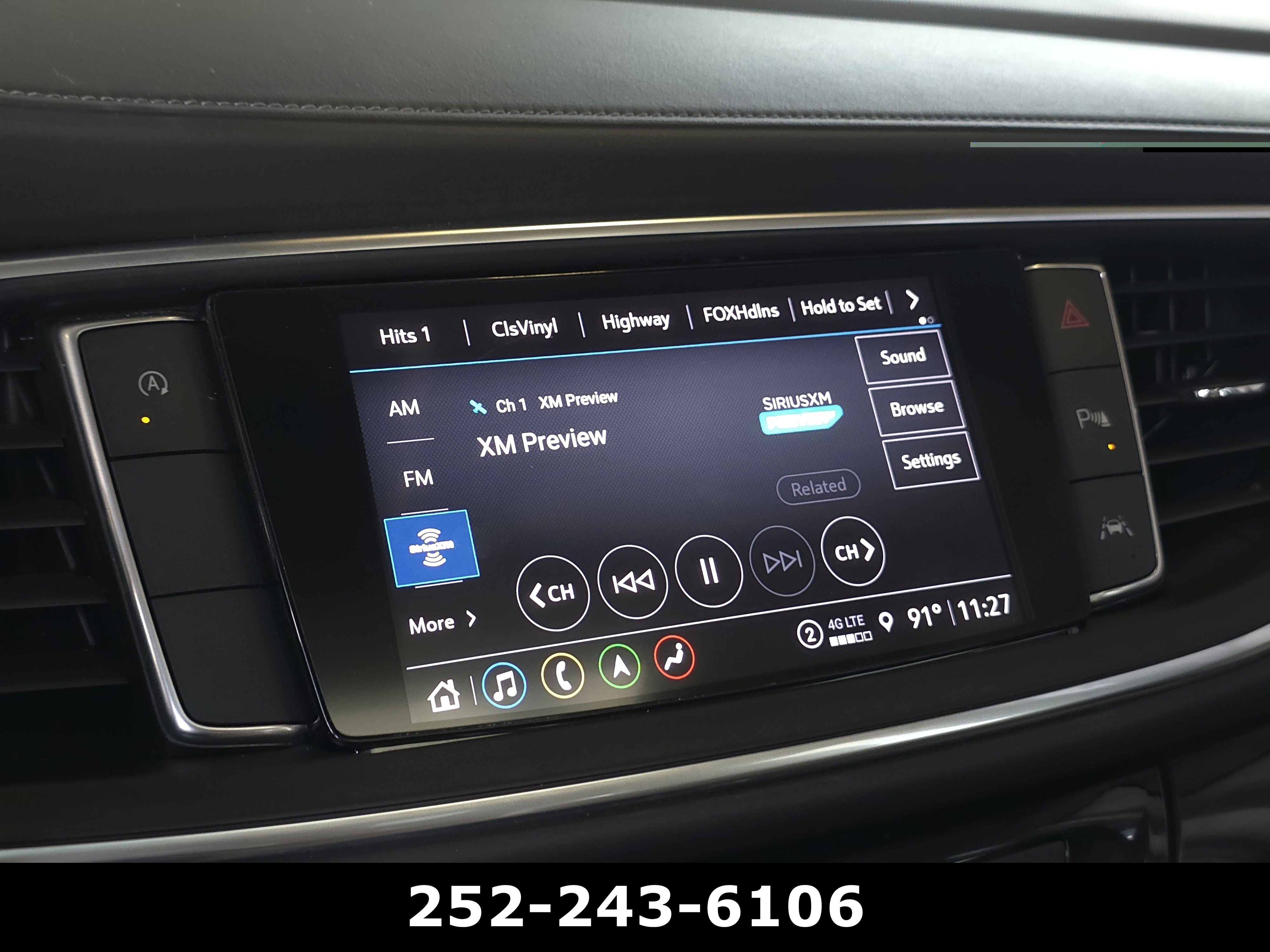 Used 2023 Buick Enclave Premium w/ Experience Buick Package FWD image 20
