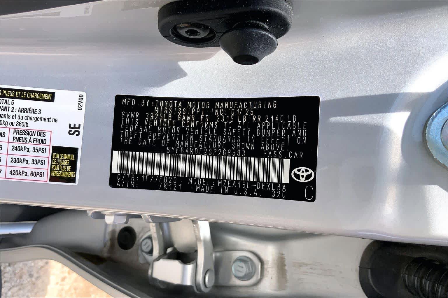 Used 2025 Toyota Corolla LE FWD image 34