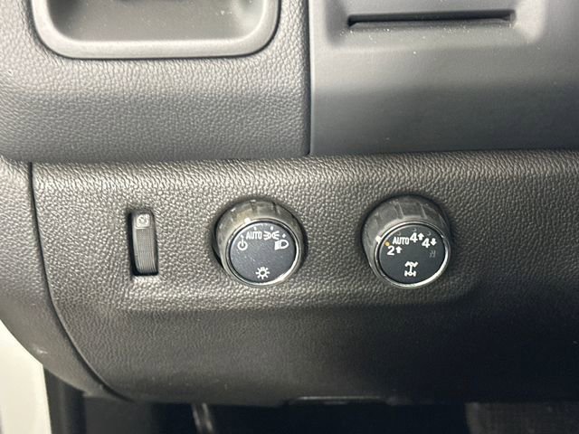 Used 2022 Chevrolet Colorado LT image 19