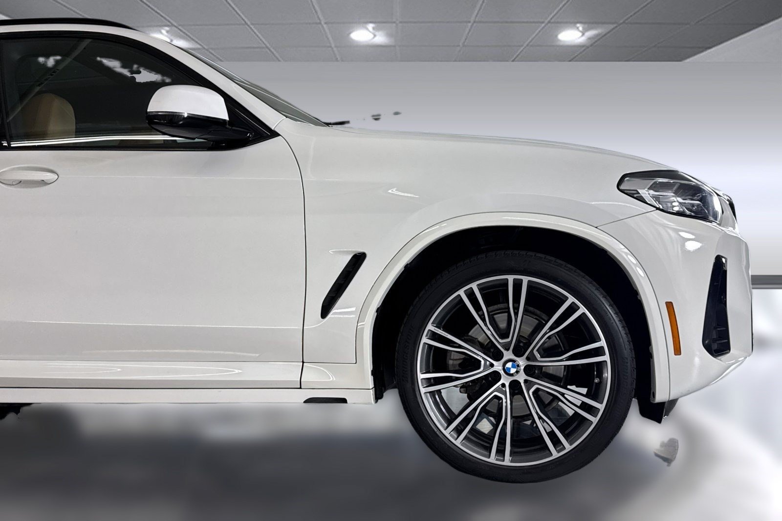 Used 2023 BMW X3 sDrive30i w/ M Sport Package RWD image 36