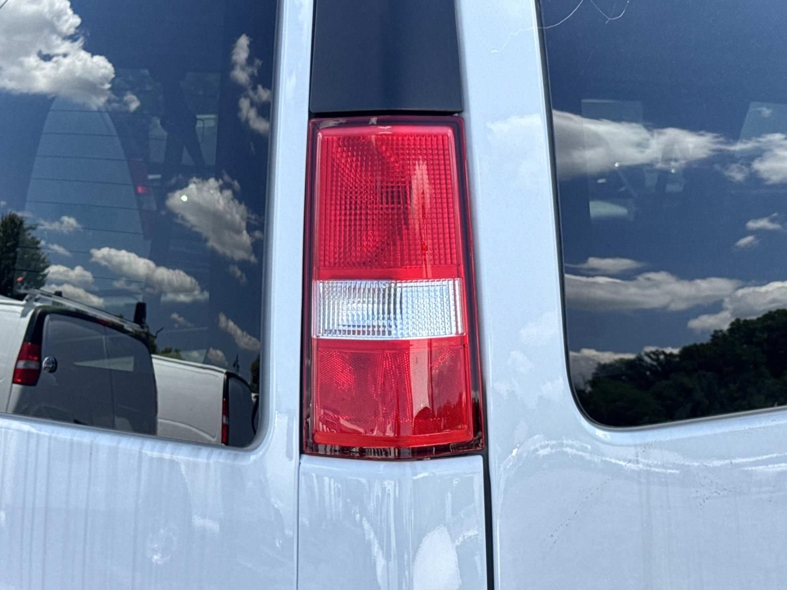New 2026 Chevrolet Express 3500 LS w/ Chrome Appearance Package RWD image 9