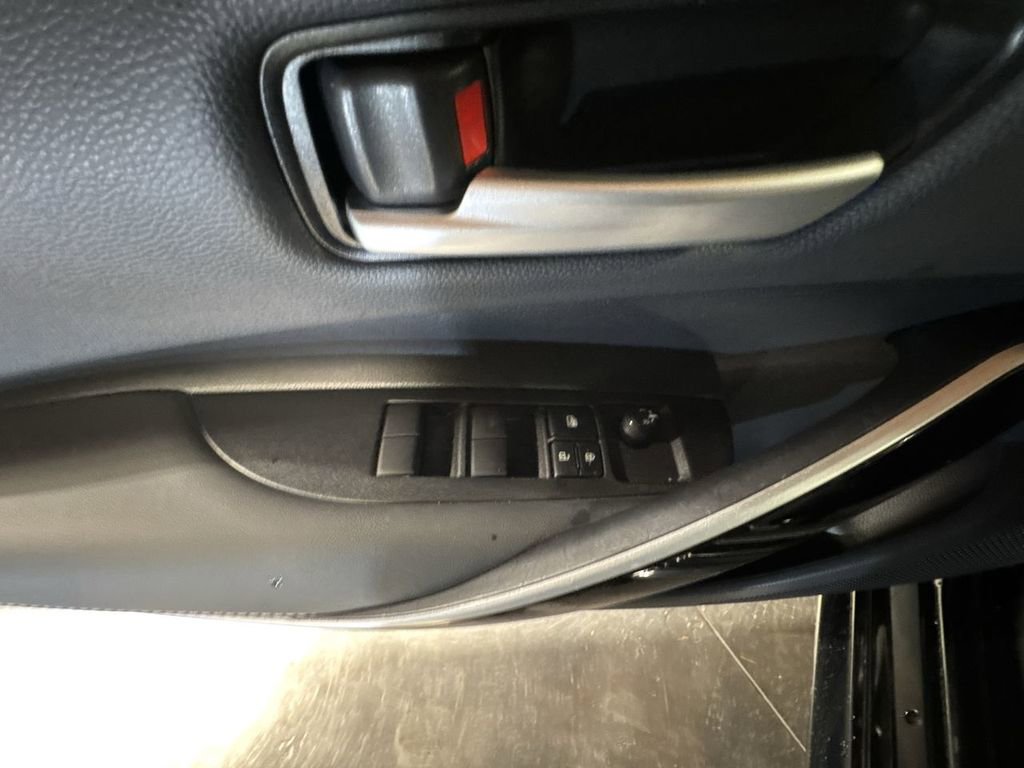 Used 2024 Toyota Corolla XLE image 19