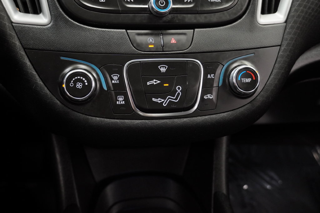 Certified 2023 Chevrolet Malibu LS FWD image 28