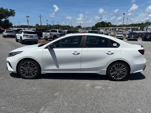 Used 2023 Kia Forte GT FWD image 3