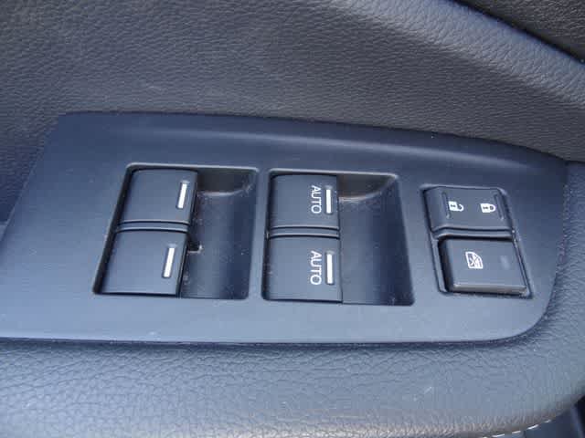 Used 2023 Honda Ridgeline RTL image 11