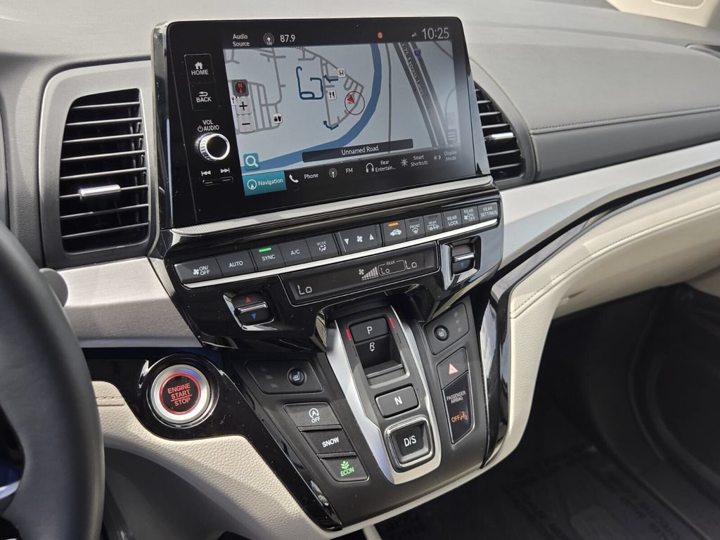 Certified 2025 Honda Odyssey Touring image 23