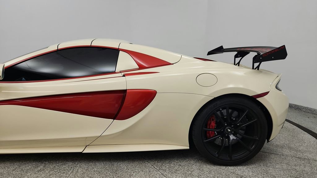 Used 2019 McLaren 570S Spider RWD image 14